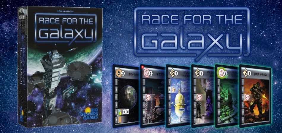 Коробка и карточки с настольной игрой Race for the Galaxy